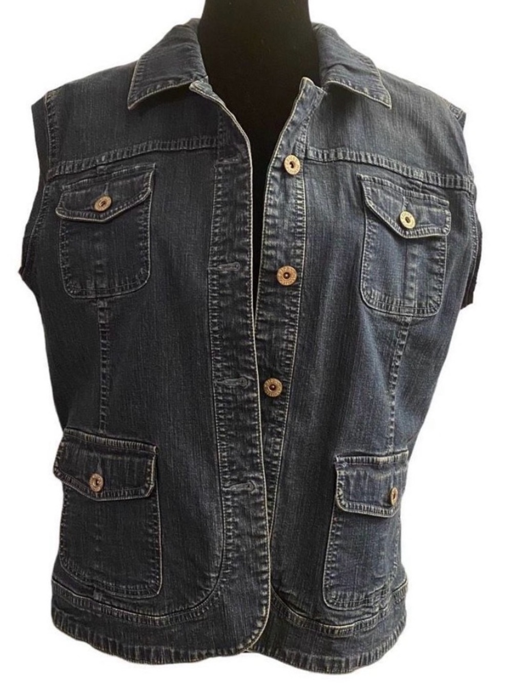 Chico's Platinum Collection Medium Dark Denim Jeans Silver Button-Front Vest
